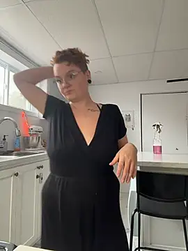 CurvesNChaos