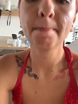 Mia_Luxxe live cam preview