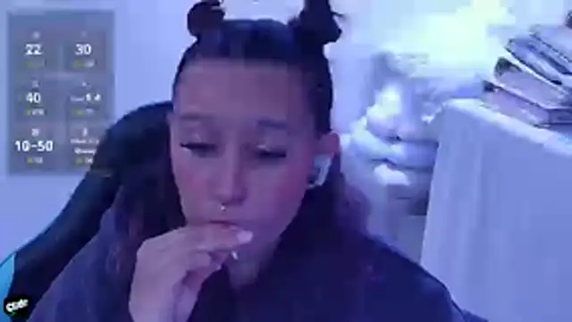 Skarlet_Adams28