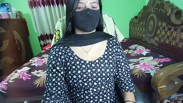 BengaliQueenStar live cam on StripChat