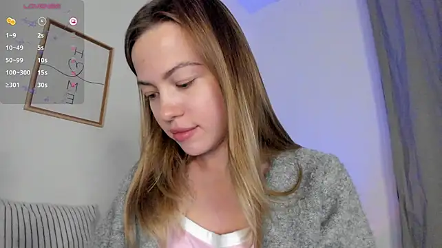 damn_cutie live cam on StripChat
