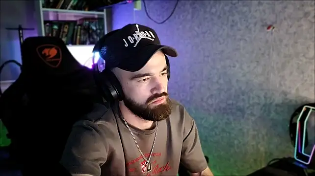 _Serious_Man live cam preview
