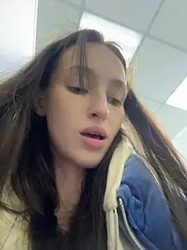 chat on live -missbehaving-