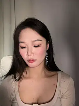 momo-1314 live cam on StripChat