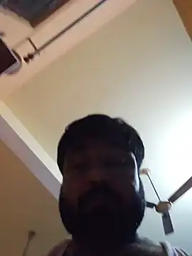 Raju_fuckerr live cam on StripChat