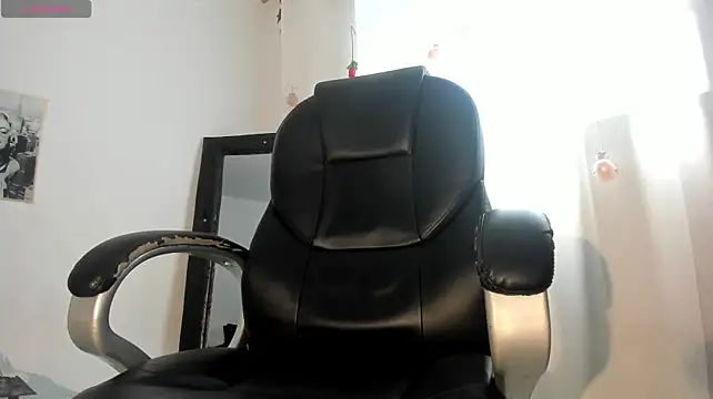 shooting_wilson live cam on StripChat