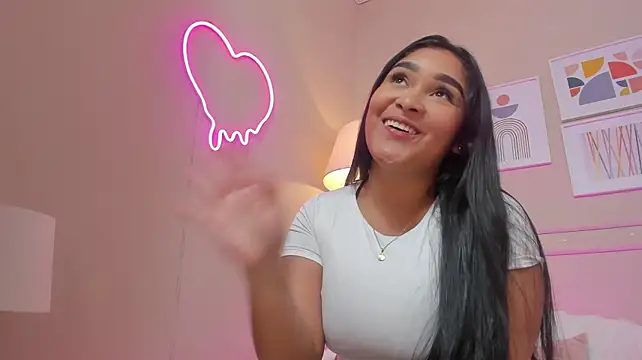 _catalina__x live cam on StripChat