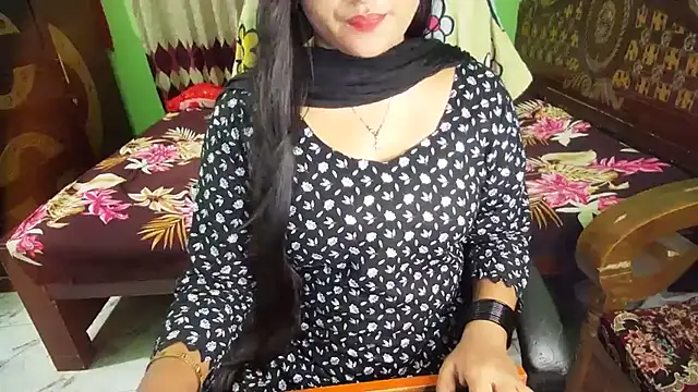 BengaliQueenStar