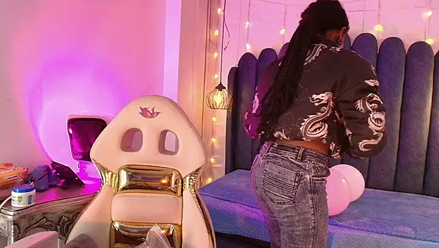 Queen_perla_