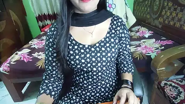 BengaliQueenStar
