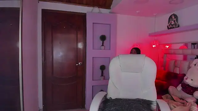 _laaura_