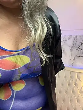 Lucy_Milf_474