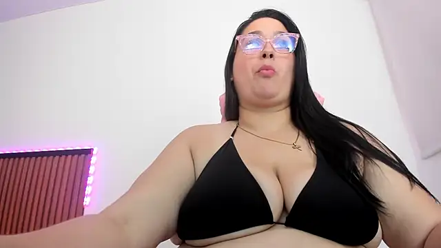 Karol_Bloom