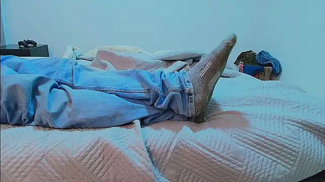 thomas_gun (M young) - make my you at pvt!!