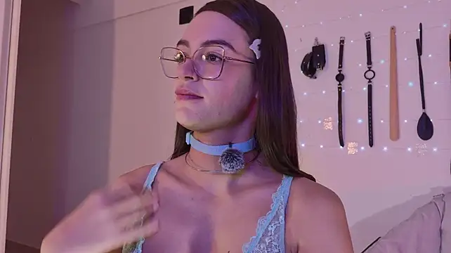 nina_kink webcam