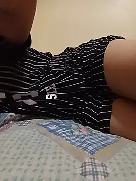 Farah-_nono