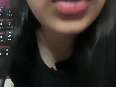 Luscious_Anika