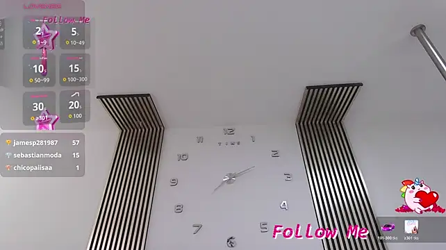 Juliette_Doll_ live sex cam