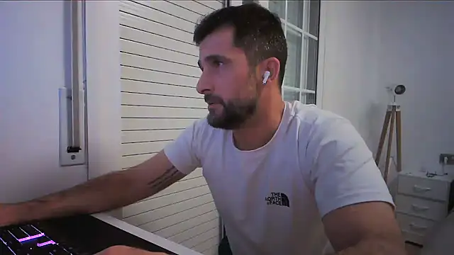 alex877x webcam
