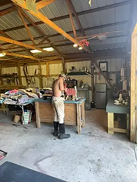 Bigcountrysmoker13 live sex cam
