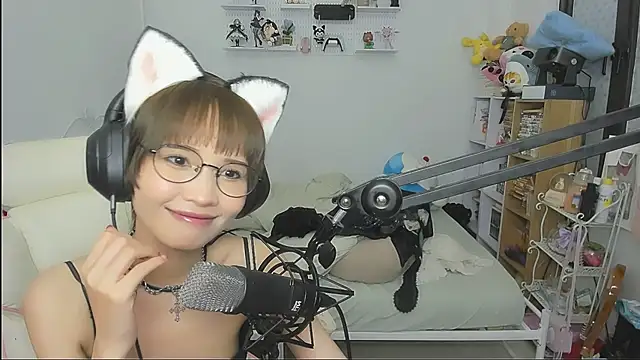 NeKo-nEk0-niI webcam