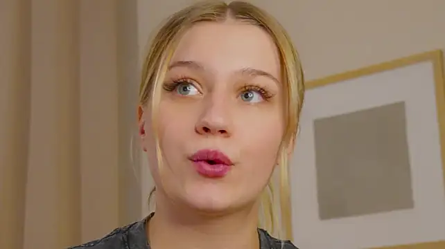 AliceSpice live cam on StripChat