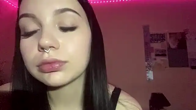 EileenKowalske webcam stripchat model stream image