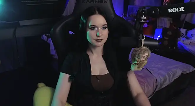 KiraLiLime