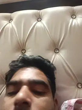 SeemlyPose