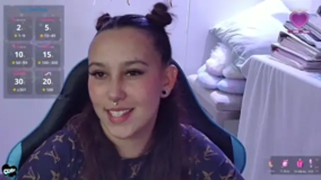 Skarlet_Adams28