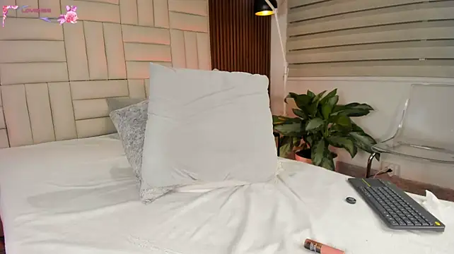 sara__gomez live cam preview