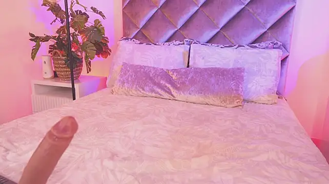 malaia_hills live cam preview