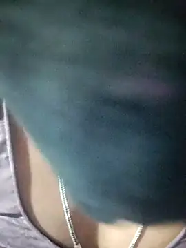 Hott_arushi25