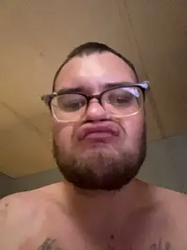 Phatrooster69 webcam