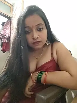ninadi_hot