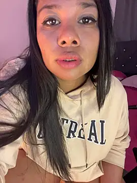 Rashell1_Queen