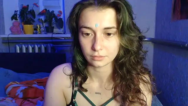 Angelik5371