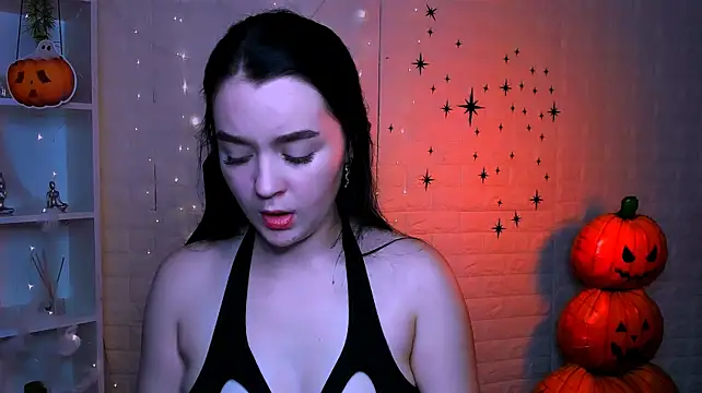 monica_xcx