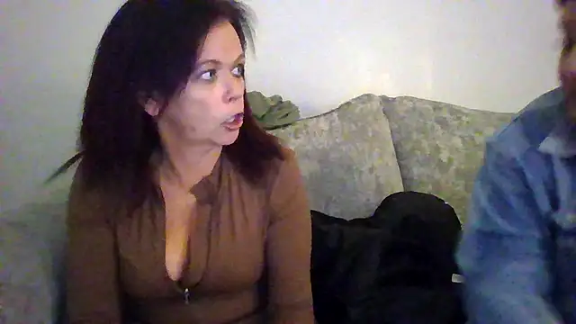 Busty-Belfast-Irish-Girl webcam