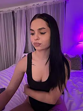 Olivia_Noor