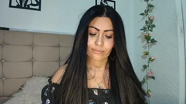 Tania_mature live cam preview