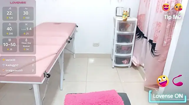 titsbiglovers webcam