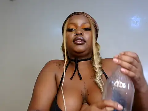 Sexybrii_ live cam preview