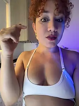 Charlotte11-11 live cam preview