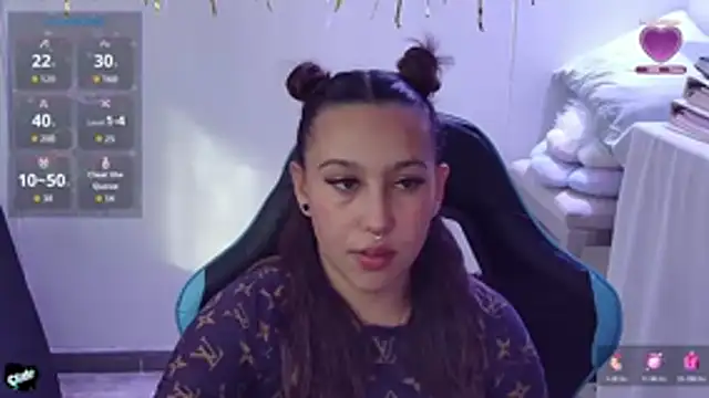 Skarlet_Adams28