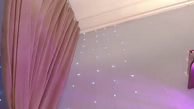 julia_renard