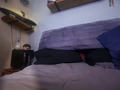 Tattooednakedguy live cam preview