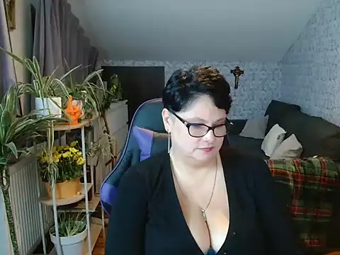 Newgirl4you live cam preview