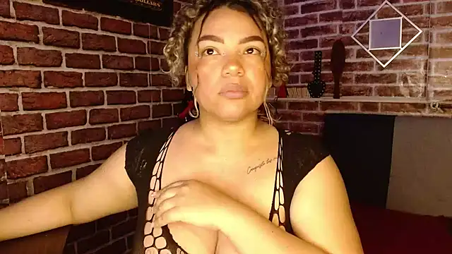 emma_bdsm_