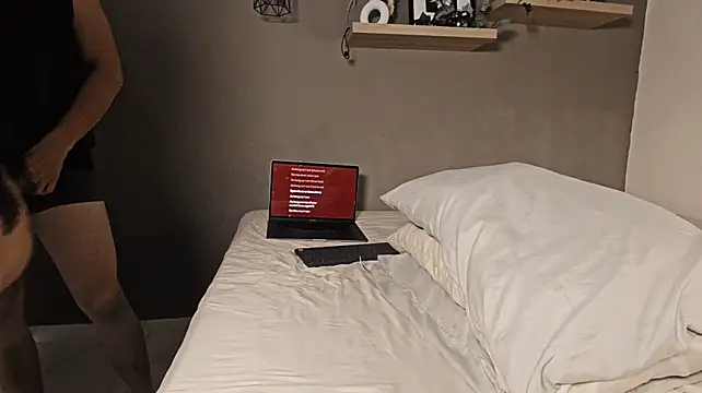 Mia_belmont webcam